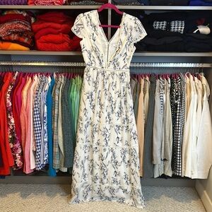 Lucca white/blue floral print side zip v neck short sleeve maxi dress size XS